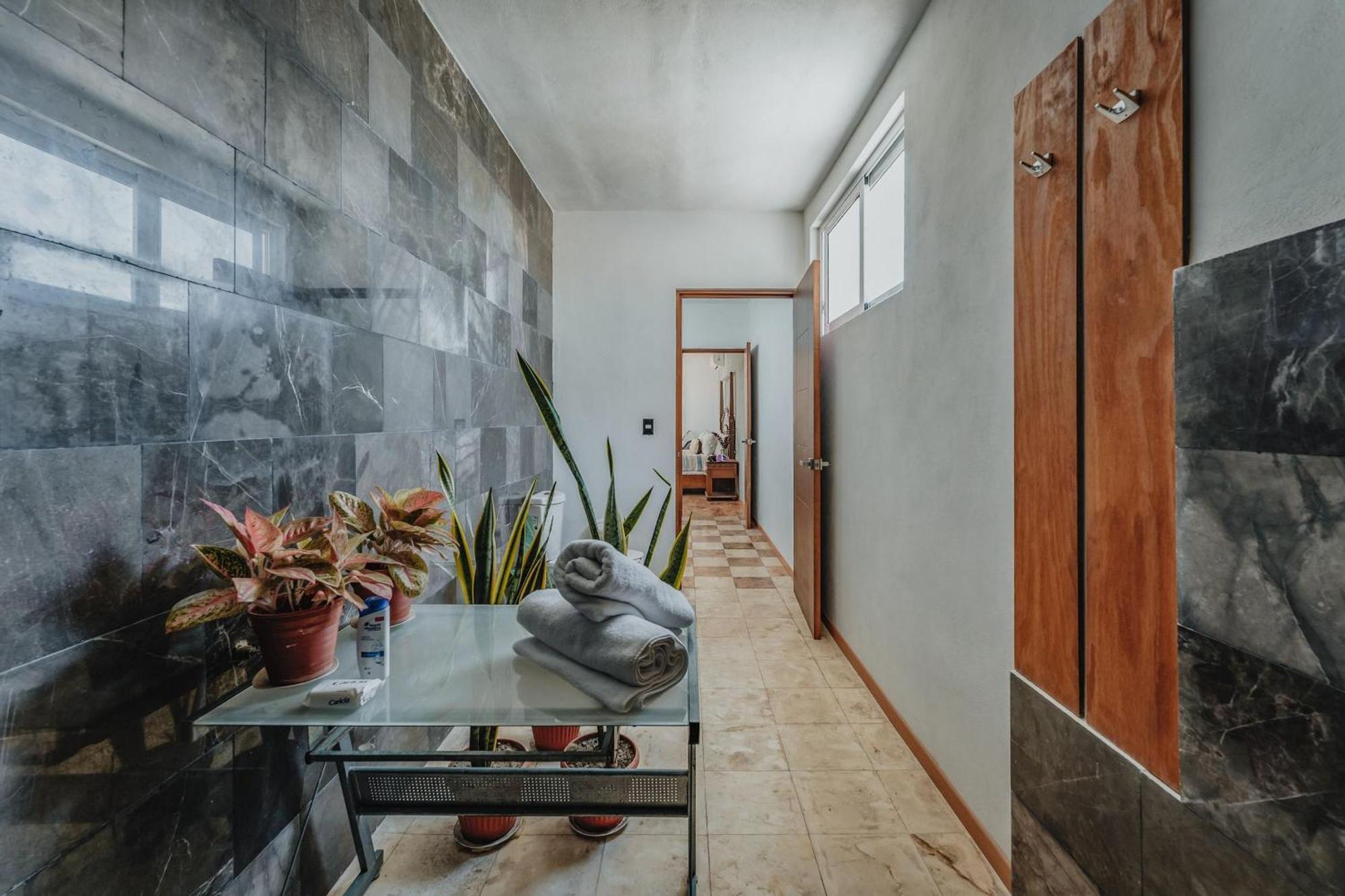 Amplia Habitacion Privada Centro Merida Exterior photo